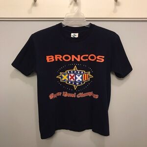 Vintage 1998 Broncos Super Bowl XXXII Champions T-Shirt